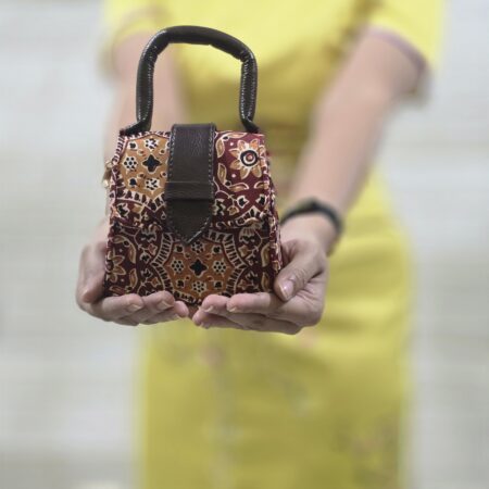 FR Coral Breeze Handbag