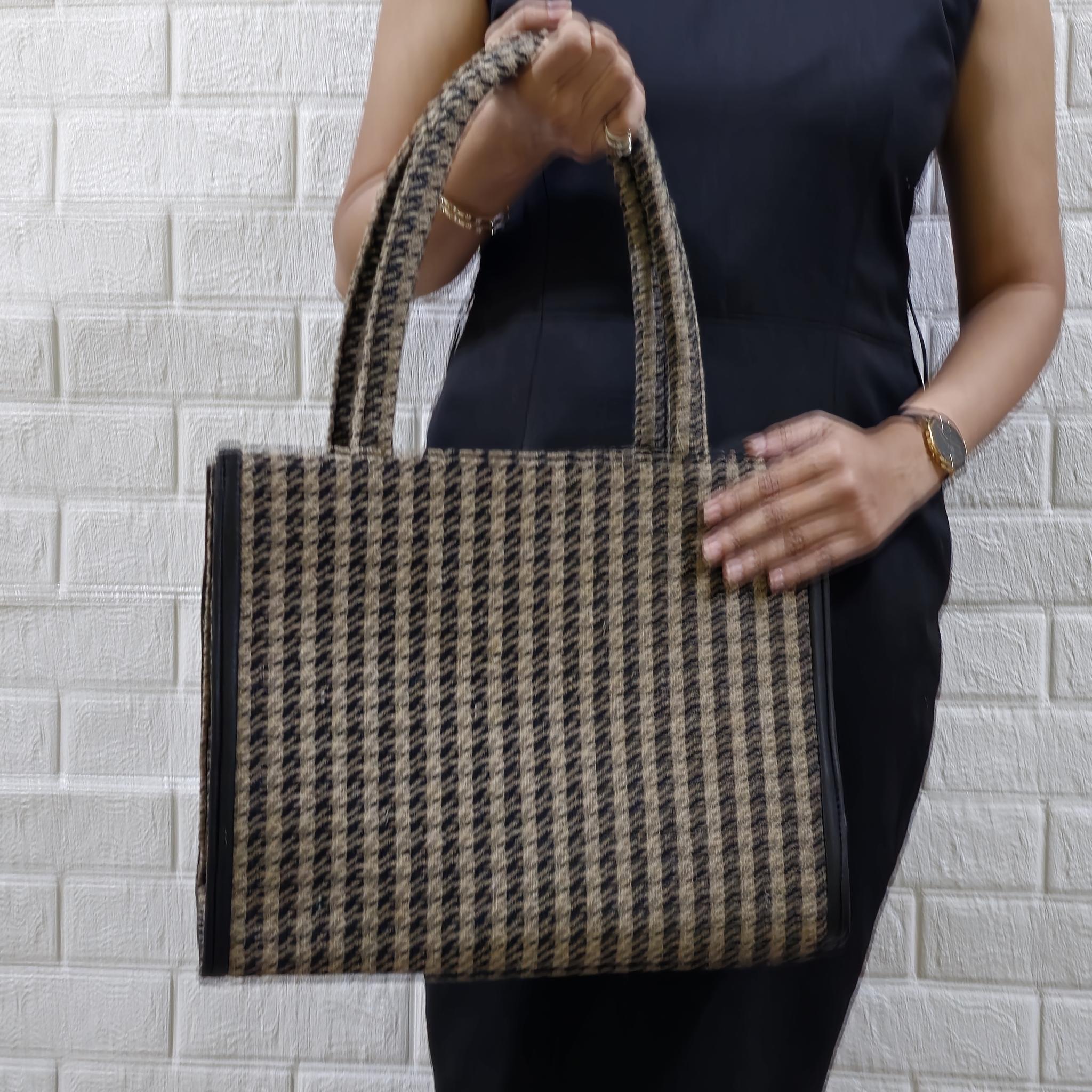 FR Sapphire Charm Handbag - Image 2