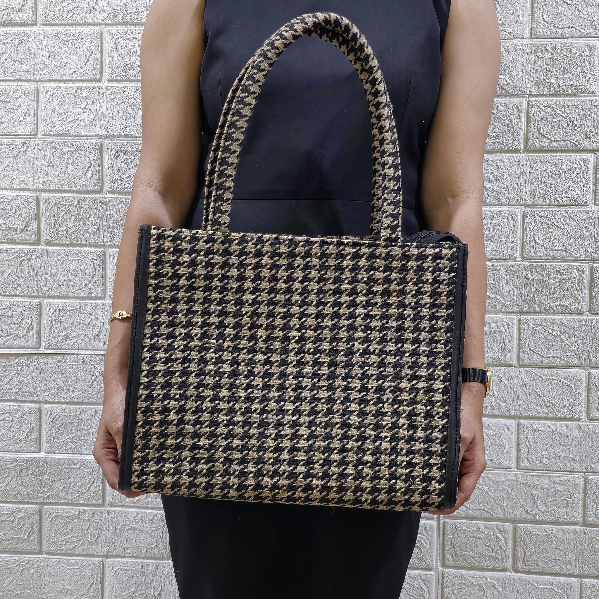 FR Sapphire Charm Handbag - Image 9