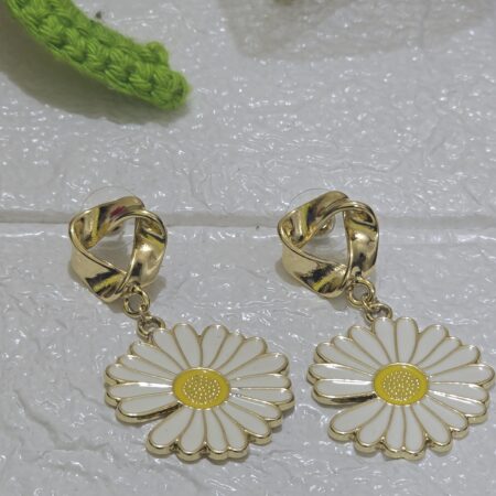 FR Mystic Elegance Earrings