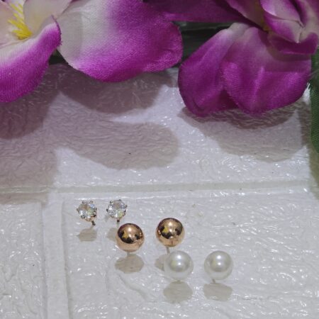 FR Essential Stud Earrings