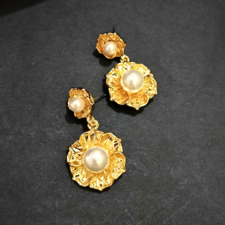 FR Floral Pearl Earrings